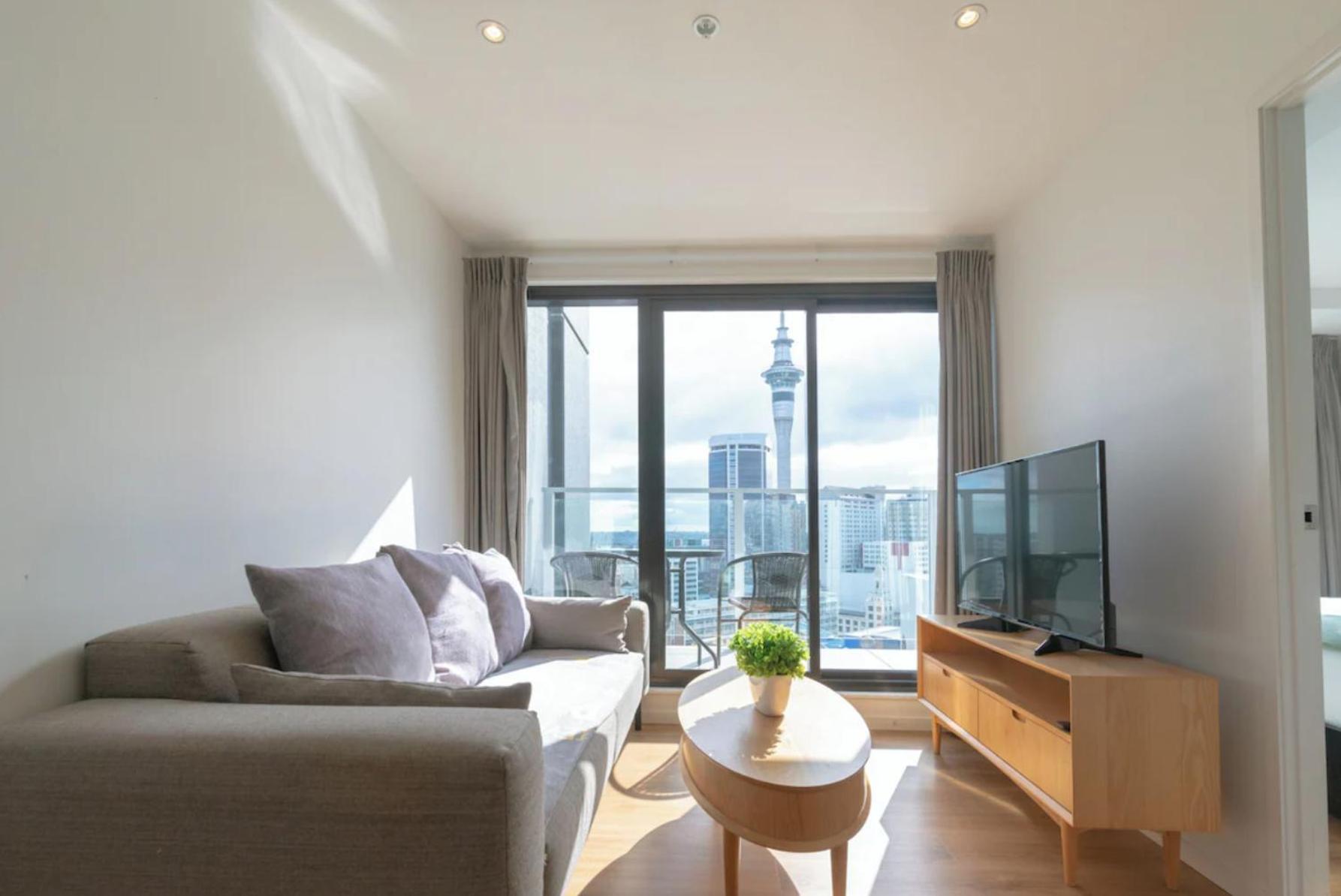 Skytower And City View 2 Bedroom Apartment On High Floor Auckland Kültér fotó